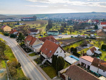 Prodej domu 144 m², Viničné Šumice