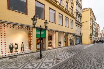 Pronájem obchodních prostor 227 m², Praha 1 - Staré Město