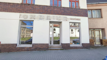 Pronájem obchodních prostor 148 m², Chabařovice