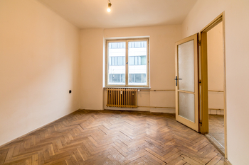 Prodej bytu 2+1 v osobním vlastnictví 53 m², Praha 4 - Michle