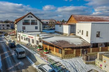 Pronájem restaurace 350 m², Praha 4 - Újezd u Průhonic