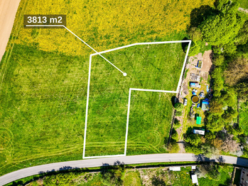 Prodej pozemku 3813 m², Milín