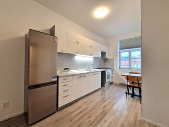 Pronájem bytu 2+1 v osobním vlastnictví 55 m², Praha 4 - Nusle