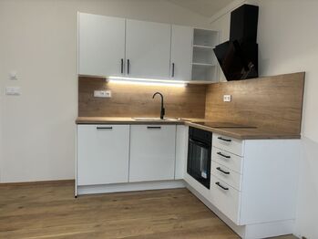 Pronájem bytu 1+kk v osobním vlastnictví 37 m², Bohutín