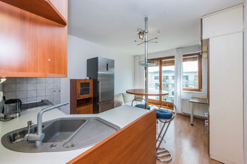 Pronájem bytu 2+kk v osobním vlastnictví 34 m², Praha 5 - Zbraslav