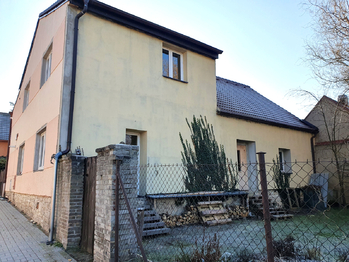 Prodej domu 125 m², Tuchlovice