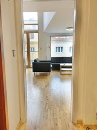 Pronájem bytu 2+kk v osobním vlastnictví 55 m², Praha 8 - Libeň