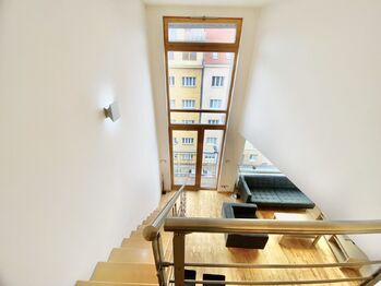 Pronájem bytu 2+kk v osobním vlastnictví 55 m², Praha 8 - Libeň