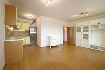 Pronájem bytu 2+kk v osobním vlastnictví 52 m², Praha 5 - Radotín