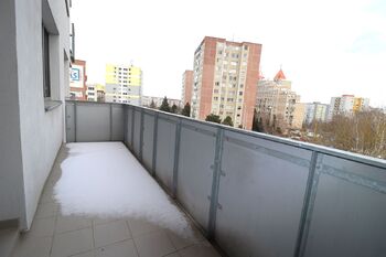 Balkon - Pronájem bytu 2+kk v osobním vlastnictví 63 m², Praha 5 - Hlubočepy