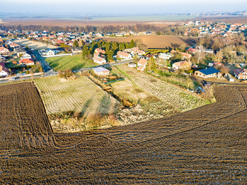 Prodej pozemku 1018 m², Zlatá