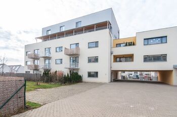 Pronájem bytu 2+kk v osobním vlastnictví 52 m², Praha 5 - Radotín