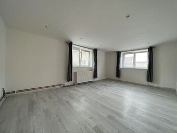 Pronájem domu 115 m², Zlončice