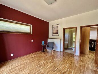 Prodej domu 220 m², Hrusice