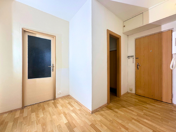 Pronájem bytu 2+1 v osobním vlastnictví 59 m², Louny