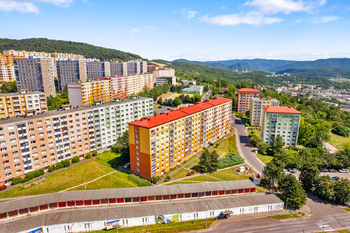 Budova - Pronájem bytu 2+1 v osobním vlastnictví 60 m², Ústí nad Labem