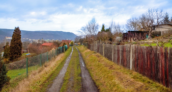 Prodej pozemku 409 m², Děčín