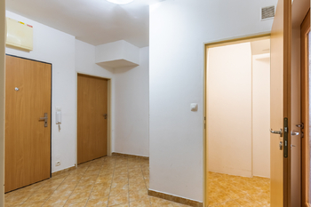 Pronájem bytu 3+kk v osobním vlastnictví 77 m², Praha 9 - Vysočany