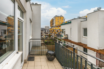 Pronájem bytu 3+kk v osobním vlastnictví 77 m², Praha 9 - Vysočany