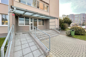 vstup - Prodej bytu 1+1 v družstevním vlastnictví 34 m², Neratovice