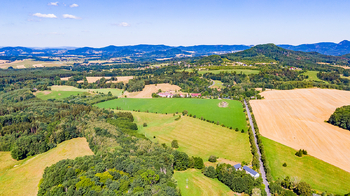 Prodej pozemku 101056 m², Zákupy