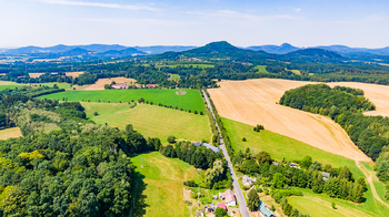 Prodej pozemku 101056 m², Zákupy