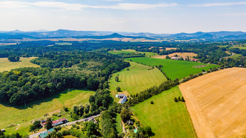 Prodej pozemku 101056 m², Zákupy