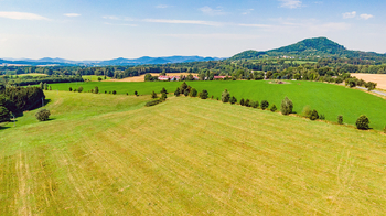 Prodej pozemku 101056 m², Zákupy