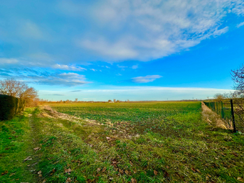 Prodej pozemku 1680 m², Slatiňany