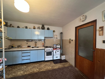 Prodej domu 360 m², Kralovice