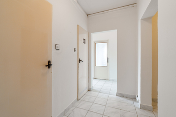 Pronájem bytu 3+1 v osobním vlastnictví 69 m², Praha 8 - Kobylisy