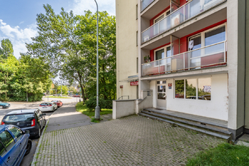 Pronájem bytu 3+1 v osobním vlastnictví 69 m², Praha 8 - Kobylisy
