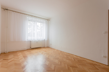 pokoj - Pronájem bytu 2+1 v osobním vlastnictví 54 m², Brno