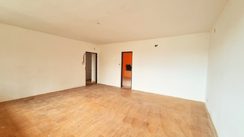 Prodej bytu 5+1 v osobním vlastnictví 183 m², Hrušovany nad Jevišovkou