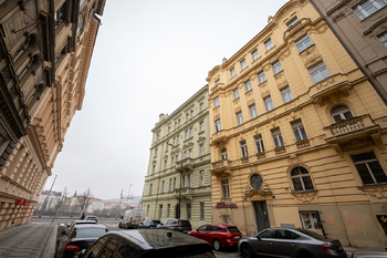 Prodej bytu 2+kk v osobním vlastnictví 54 m², Praha 2 - Nové Město