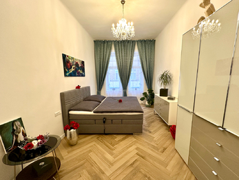 Prodej bytu 2+kk v osobním vlastnictví 42 m², Praha 1 - Nové Město