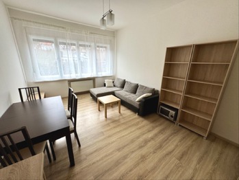 Pronájem bytu 2+kk v osobním vlastnictví 50 m², Praha 6 - Střešovice