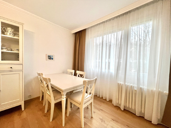 Prodej bytu 3+1 v osobním vlastnictví 83 m², Chomutov