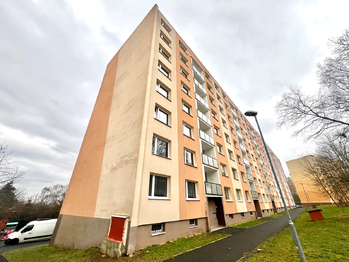 Prodej bytu 3+1 v osobním vlastnictví 83 m², Chomutov