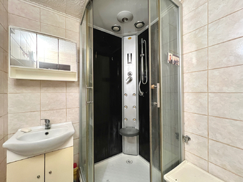 Prodej bytu 2+1 v osobním vlastnictví 67 m², Chomutov