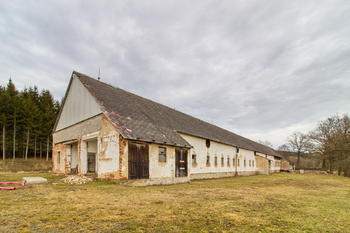 Pronájem skladovacích prostor 700 m², Jistebnice