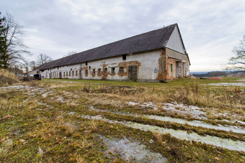 Pronájem výrobních prostor 700 m², Jistebnice