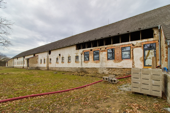 Pronájem výrobních prostor 700 m², Jistebnice