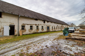 Pronájem výrobních prostor 700 m², Jistebnice