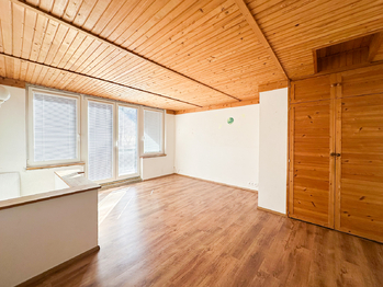 Prodej chaty / chalupy 75 m², Dolní Hbity