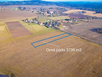 Prodej pozemku 3739 m², Bukovany