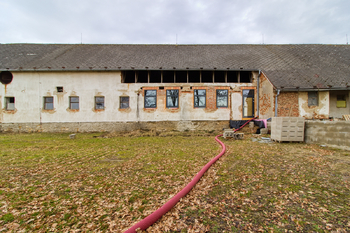 Pronájem zemědělského objektu 700 m², Jistebnice