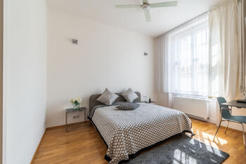 Pronájem bytu 2+kk v osobním vlastnictví 63 m², Praha 1 - Staré Město