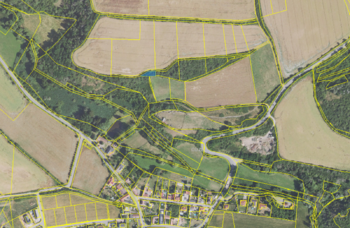 Prodej pozemku 10800 m², Dobříč