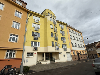 Pronájem bytu 2+kk v osobním vlastnictví 63 m², Praha 8 - Libeň